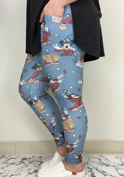 Lularoe Leggings Disney Alice S/M